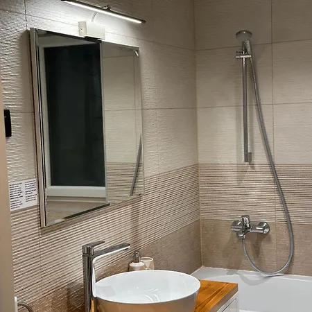 Penthouse דירה